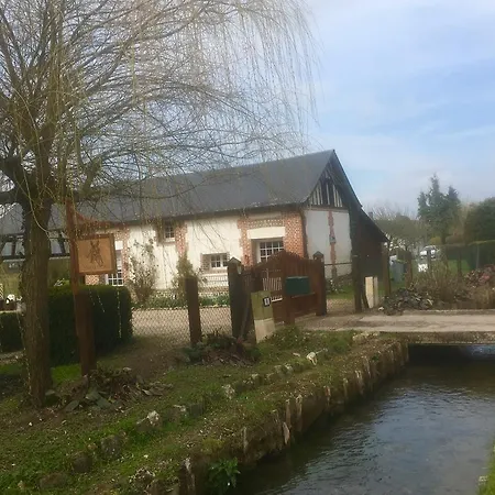 Au Paddock Du Bec Apartmán *