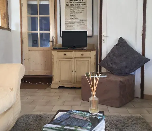 Apartment Au Paddock Du Bec