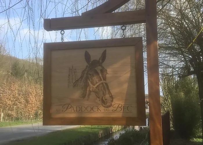 Au Paddock Du Bec