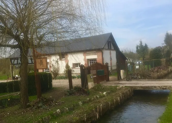 Au Paddock Du Bec Apartment *